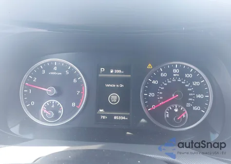 2021 Kia K5 Gt-Line z USA, uszkodzony, nr VIN 5XXG64J24MG005534